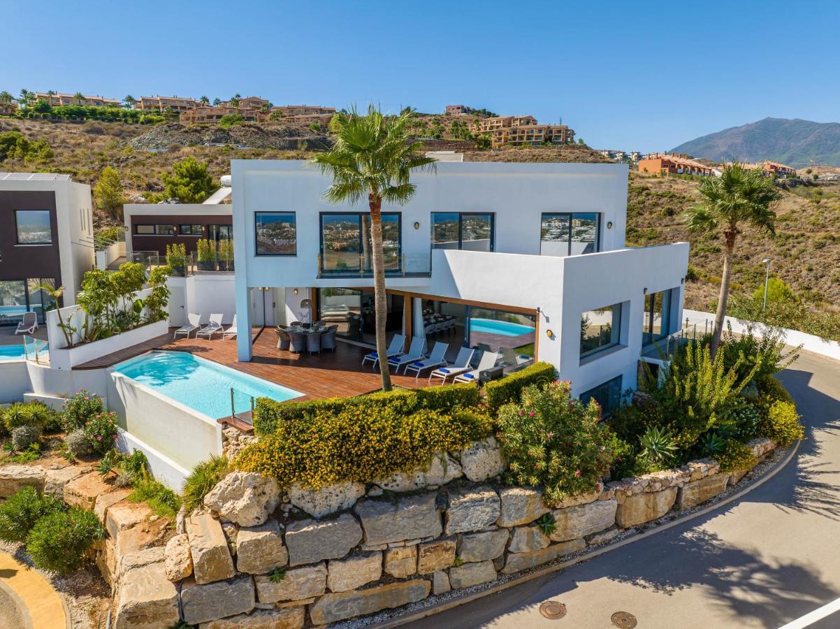 Vacation Marbella I Villa Paraiso The View, Infinity Heated Pool, Sea View, 24-7 Security, Golf Courses Estepona Buitenkant foto